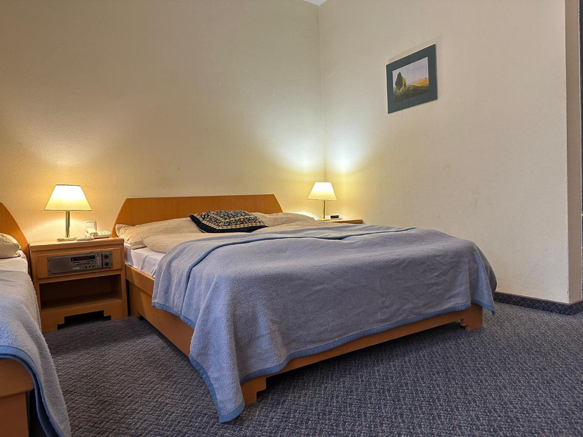 Very Central Apartments, 5 Min To City Center, No Reception Відень Екстер'єр фото
