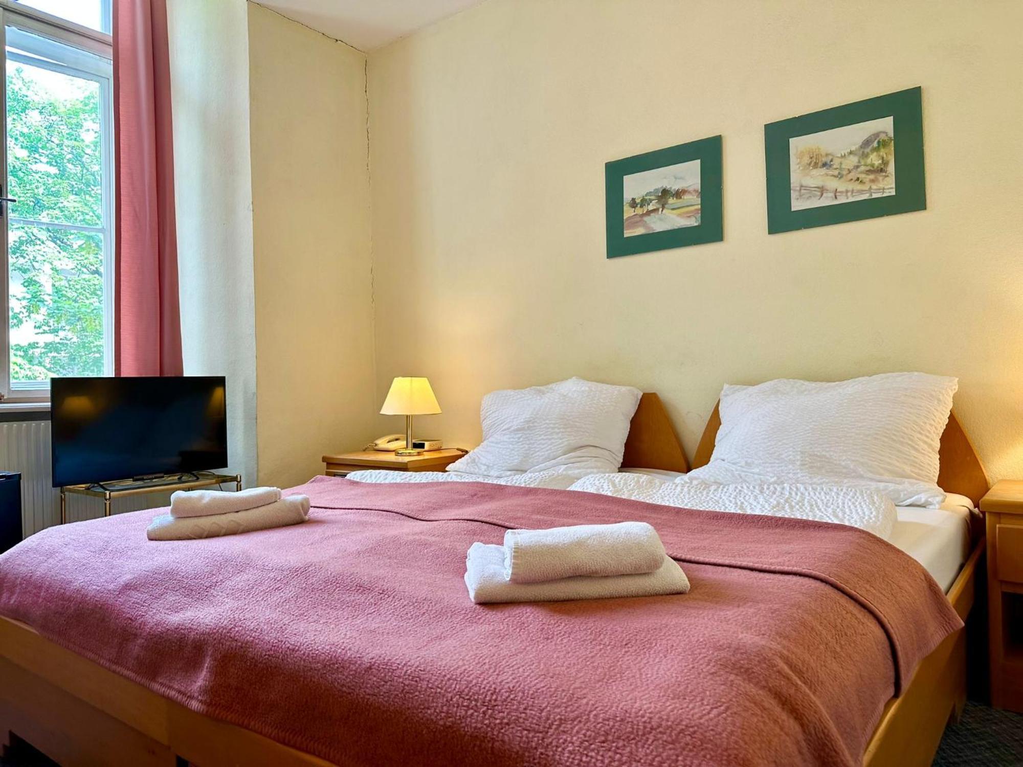 Very Central Apartments, 5 Min To City Center, No Reception Відень Екстер'єр фото