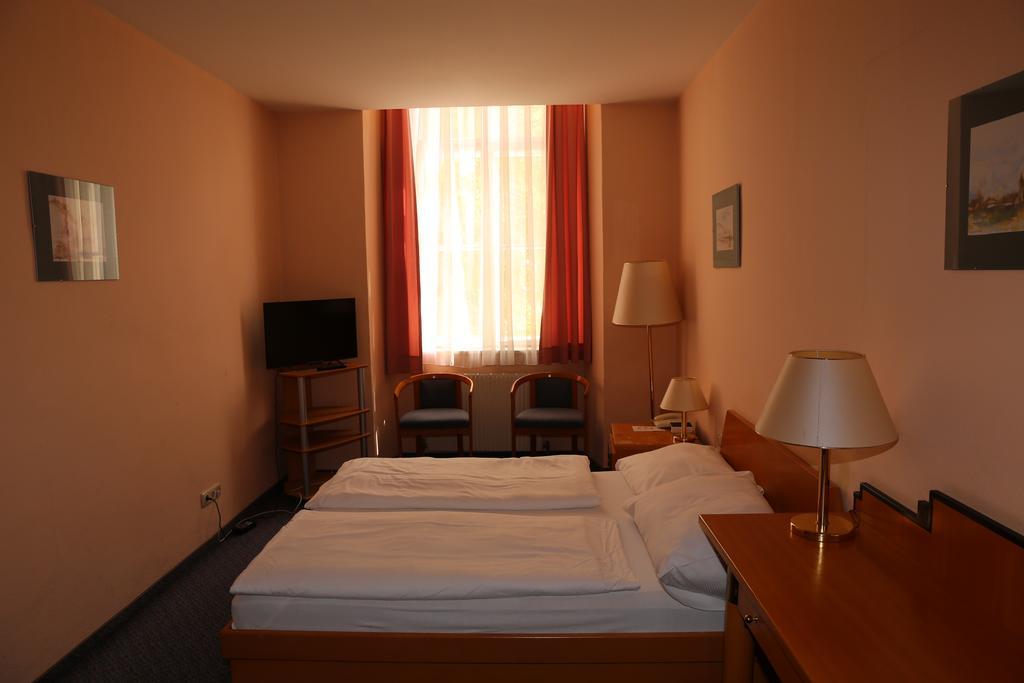 Very Central Apartments, 5 Min To City Center, No Reception Відень Екстер'єр фото